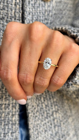 1.76ct Solitare Oval Engagement Ring