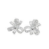 Pendientes Huggies con bisel pavé en relieve