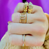 Banda con números romanos totalmente dorada