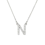 Collar con inicial de un solo diamante
