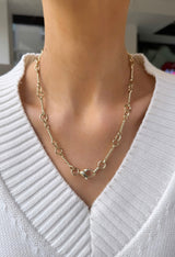 Twisted Bar Chain