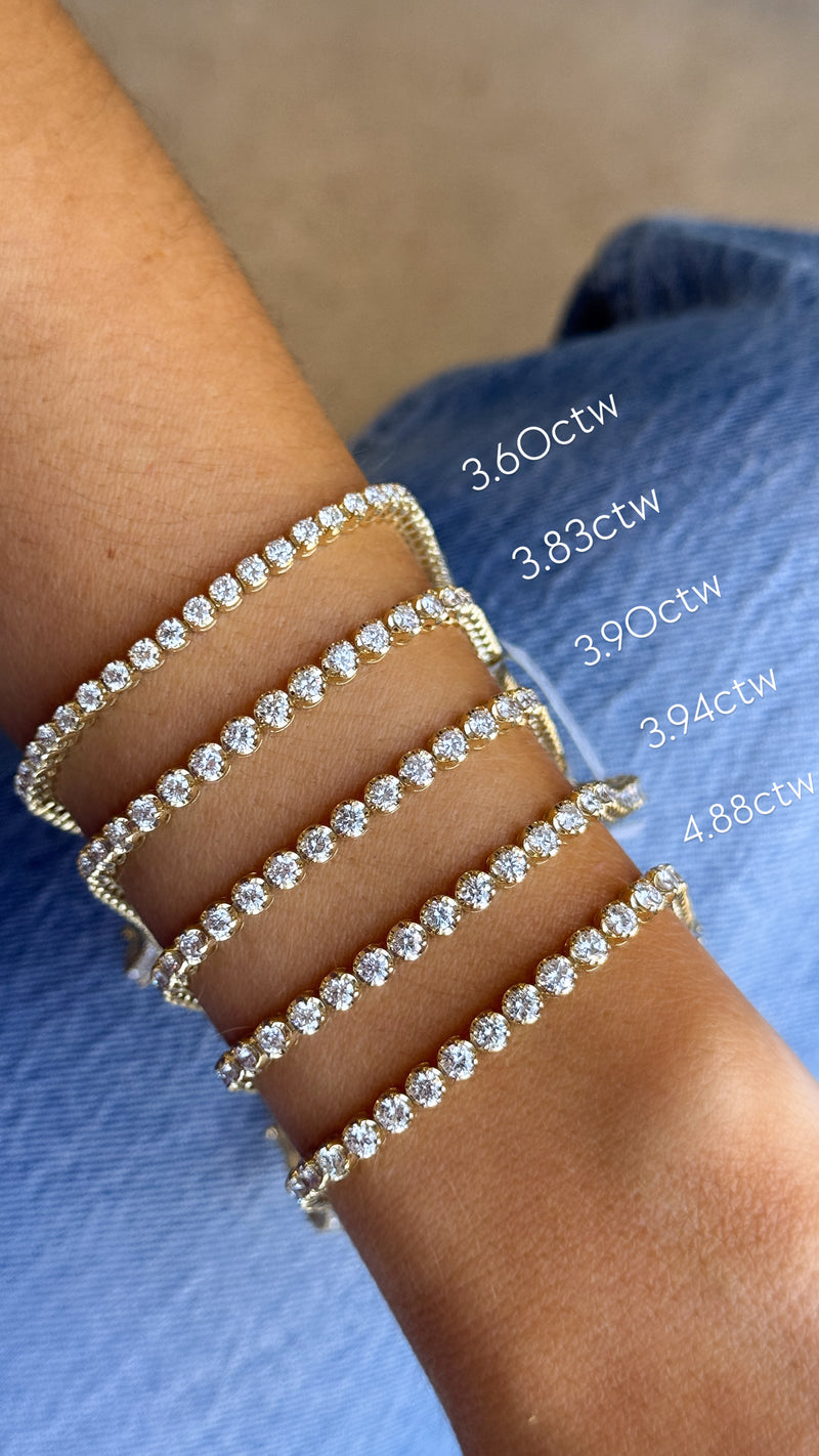 Yellow Gold Scalloped Tennis Bracelet