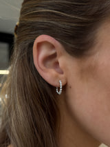 Mini In + Out Single Prong Hoops