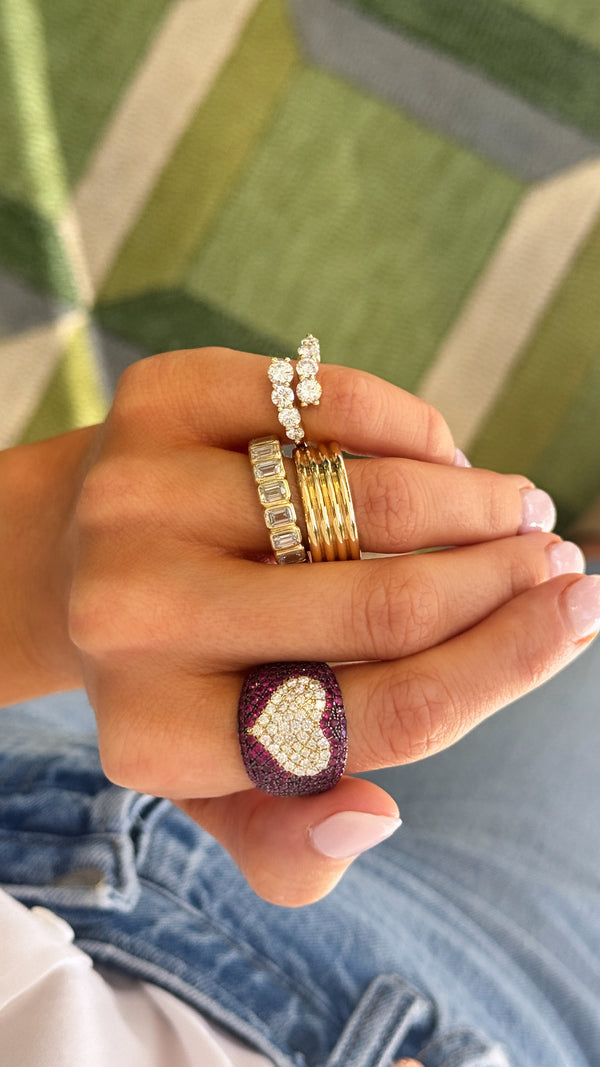 Pavé Heart Band