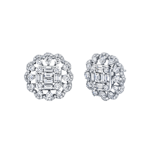 Pendientes con diamantes llamativos